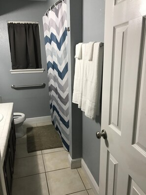 Combined shower/tub, hair dryer, towels, soap - Chill out one the riverTUBING,PARTYING,RELAXING.  (Martindale)