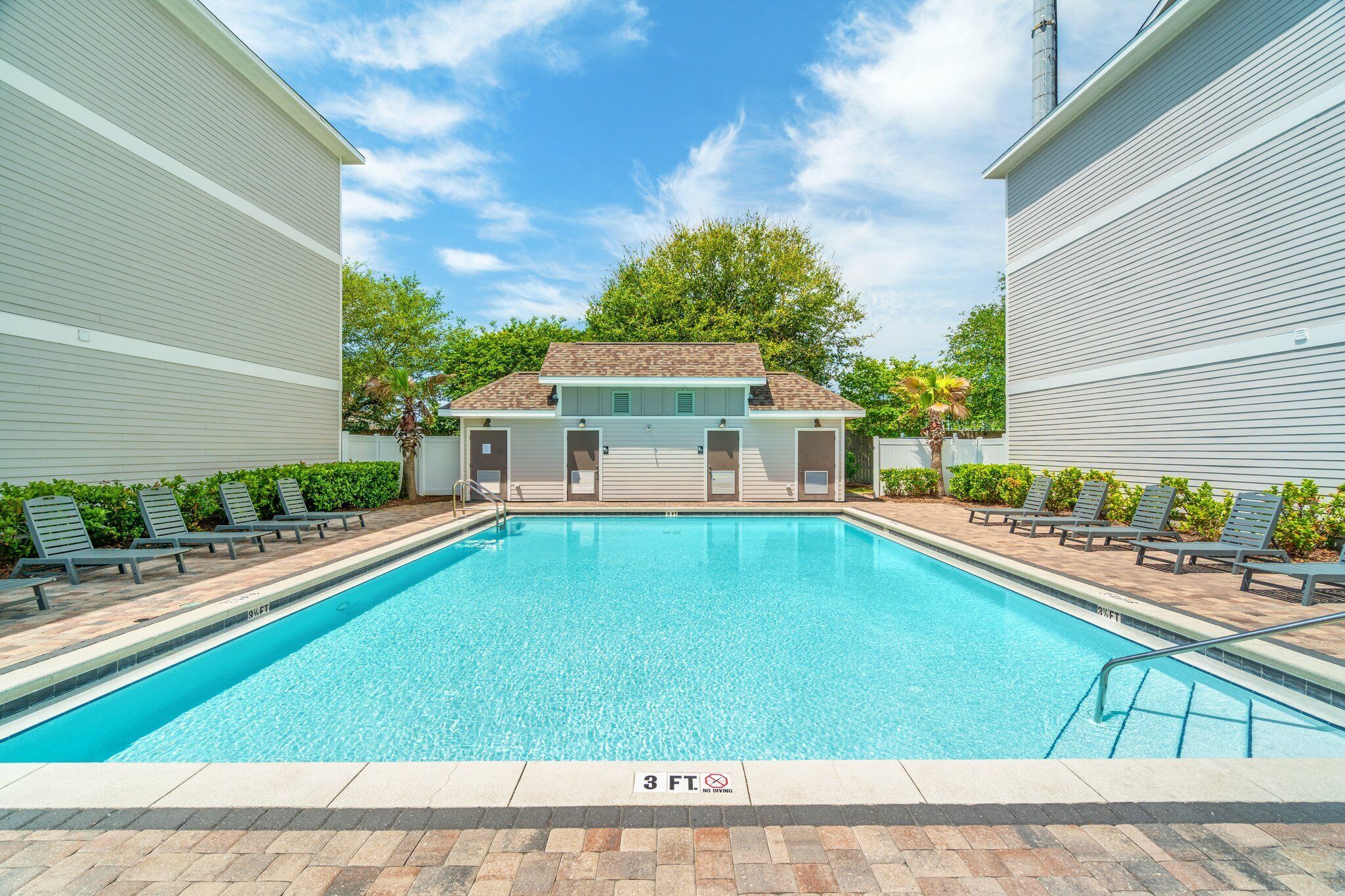 Opvarmet pool