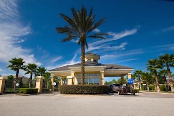 Gated entrance to Windsor Hills Resort