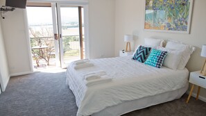 6 soverom, strykejern/-brett, wi-fi (inkludert) og sengetøy