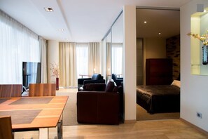 1 habitación, escritorio y insonorización 