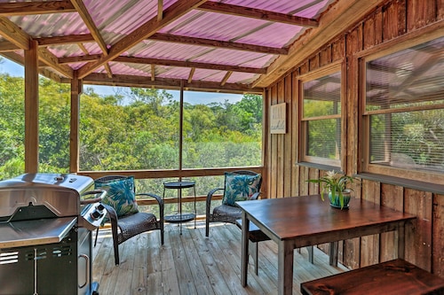 Outer Banks Island Cottage - 1 Mi to Frisco Beach!