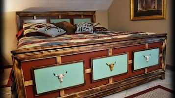 1 habitación, tabla de planchar con plancha, wifi gratis y ropa de cama