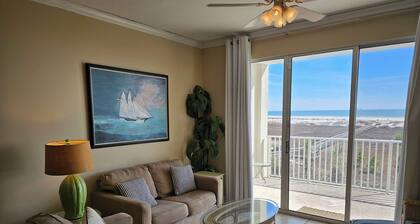 Inn at Dauphin Island 310 Beautiful Unit with Wonderful Views!!