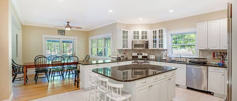 Microwave, coffee/tea maker, toaster, cookware/dishes/utensils