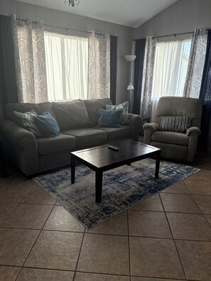 Smart TV y biblioteca musical 