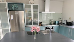 Uklassifisert bilde, 3 av 32, knapp