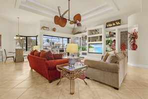 Smart TV, video game console