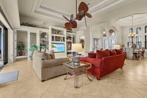 Smart TV, video game console