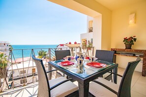 Outdoor dining - 1 Bedroom condo in V177, perfect location! 1BD Condo for rent in Amapas, Puerto (Puerto Vallarta)