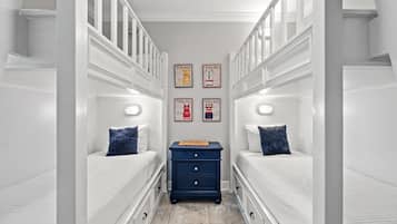 5 chambres, literie hypoallergénique, fer et planche à repasser, Wi-Fi