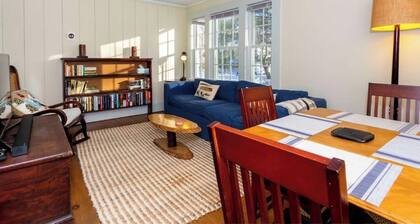 This cottage is a 1 bedroom(s), 1.5 bathrooms, located in Manchester, VT.