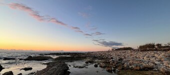 viaggiatori che viaggiano a casa