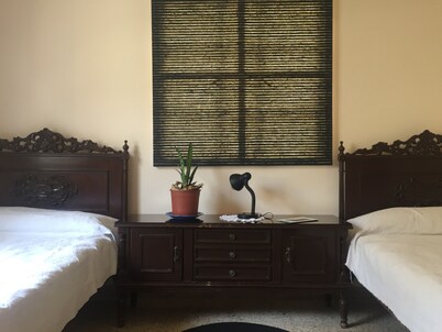 travellers travelling house