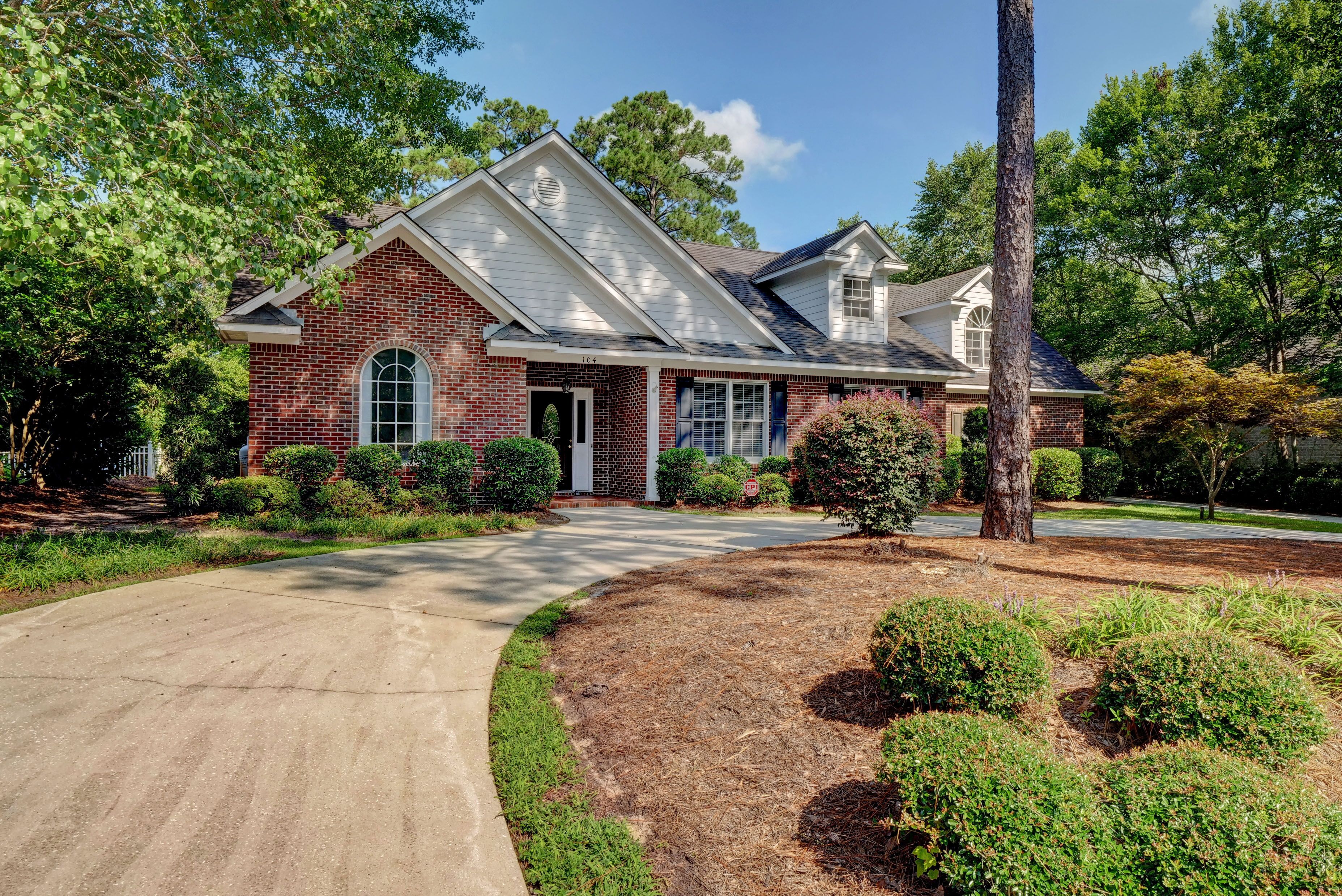 Modern Surf Family Retreat Near Wrightsville Beach, newly furnished