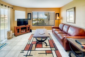 TV, fireplace, DVD player, table football