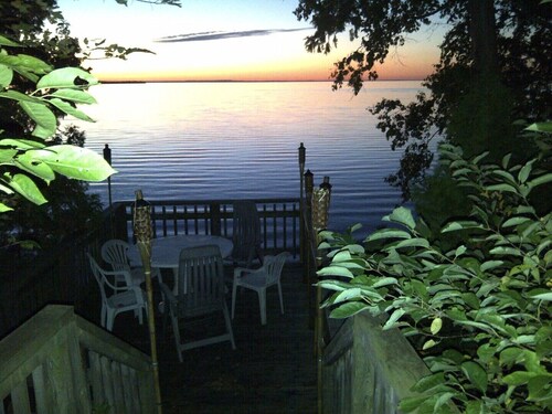 Beach-Front Private Paradise Directly on Lake Simcoe
