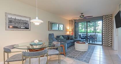 * 2019 Neues Hauptschlafzimmer * Bonita Bay, Gated w / Private Beach