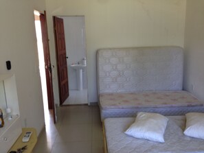 独立别墅, 无烟房 | 办公桌