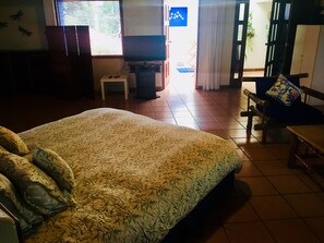 Room, Multiple Beds, Non Smoking