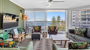 Smart-TV, DVD-spiller og strømmetjenester