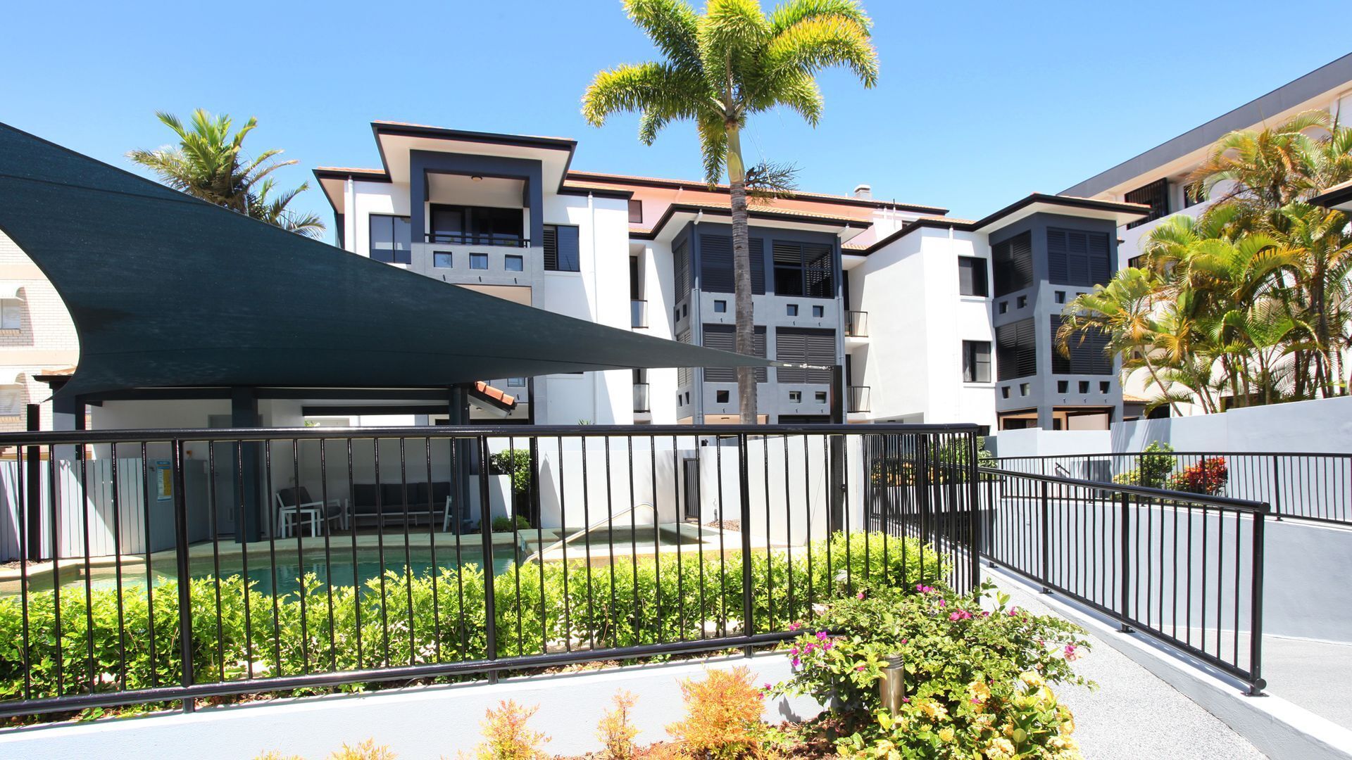 Kirribilli 13 - Two Bedroom Apartment with River View! — image 8