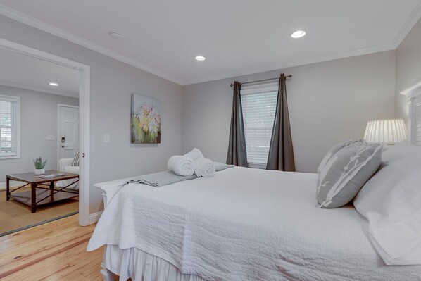 1 bedroom, iron/ironing board, travel cot, WiFi