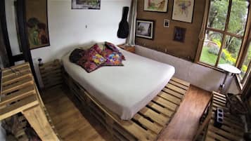 Room, Multiple Beds, Non Smoking | 2 bedrooms