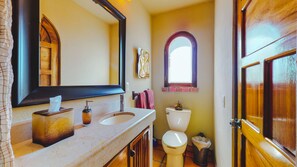 ヘアドライヤー、タオル