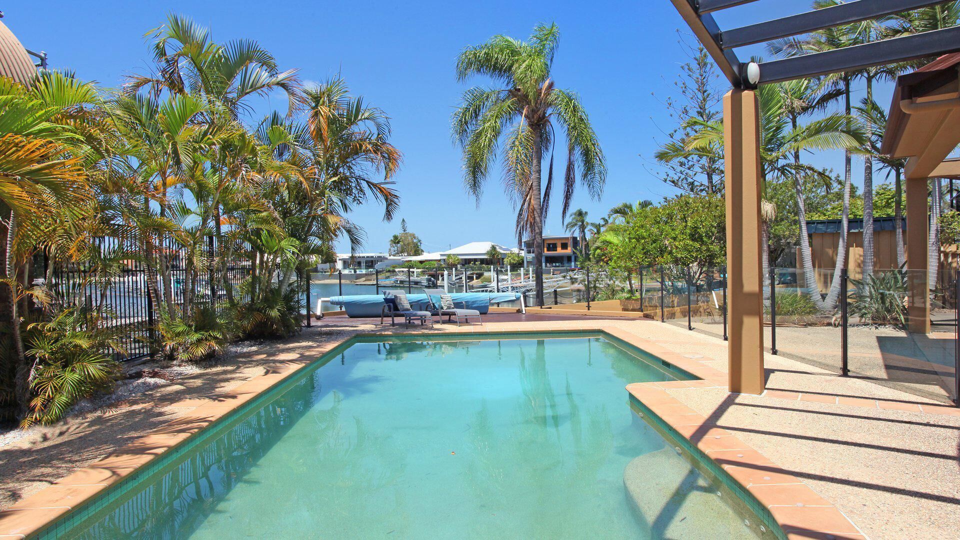 Tarcoola 41 home by the beach — image 6