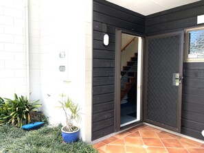 Exterior detail - ON THE BEACH at SNELLS BEACH (Snells Beach)