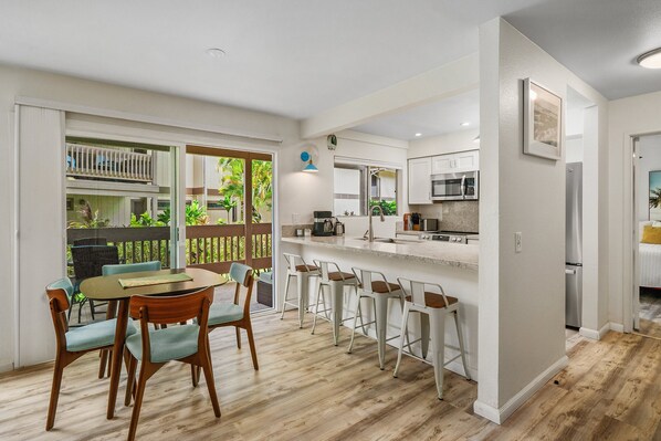 Dining - 1Br Princeville Sands Condo with Pool and Hot Tub (137-A) (Princeville)