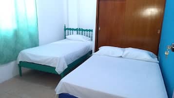 2 bedrooms, desk, iron/ironing board, travel cot
