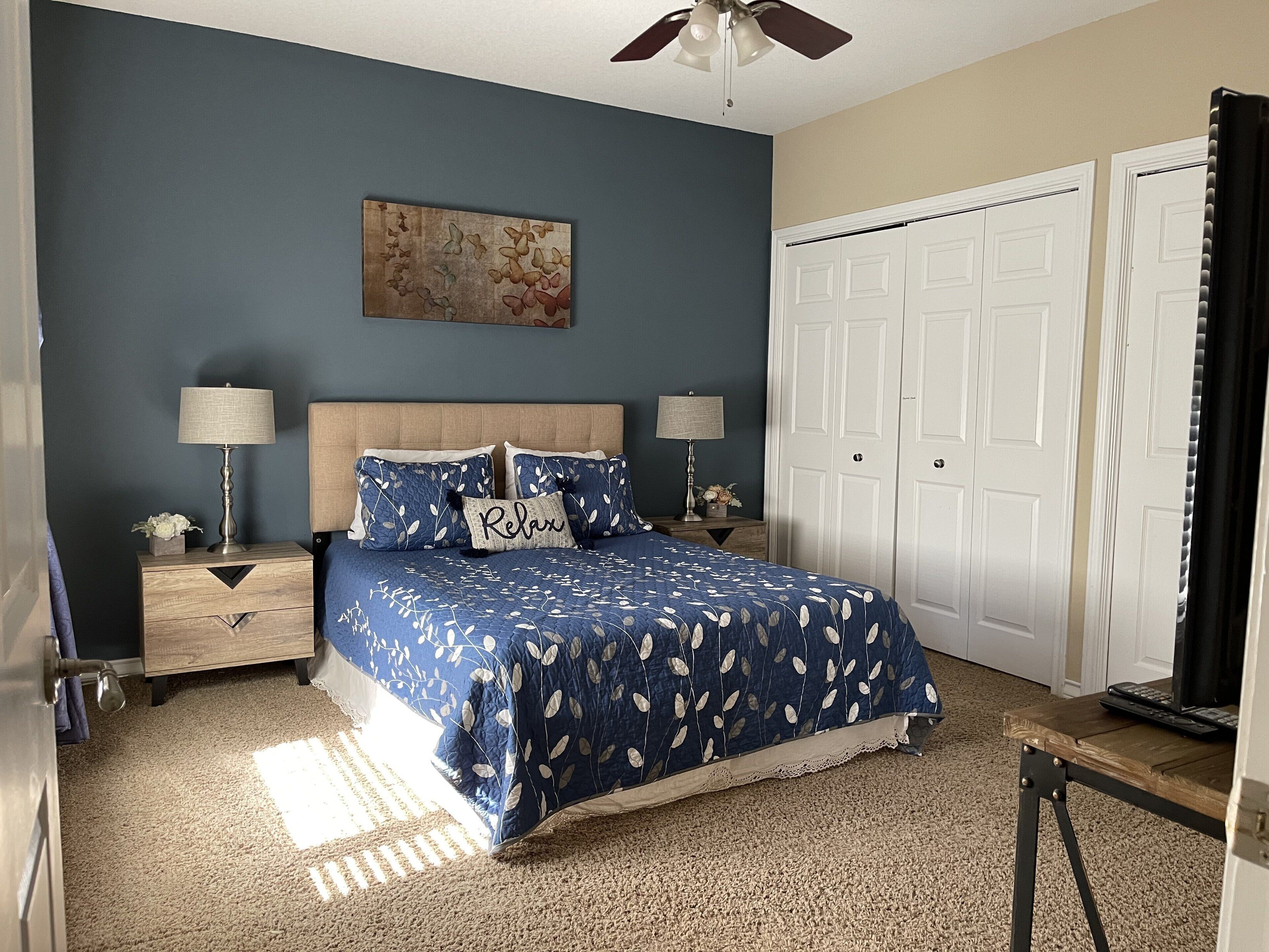 1 chambre, fer et planche à repasser, Wi-Fi gratuit, draps fournis