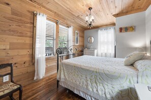 3 Schlafzimmer, Bügeleisen/Bügelbrett, kostenloses WLAN, Bettwäsche