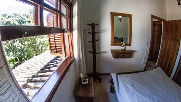 7 bedrooms, desk, iron/ironing board, free WiFi