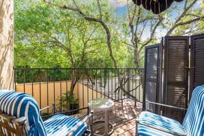 Property grounds - Luxury Villa townhouse (San Antonio)