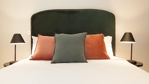 2 Schlafzimmer, Schreibtisch, Bügeleisen/Bügelbrett, kostenloses WLAN