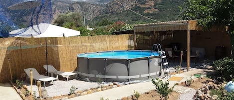 Utomhuspool