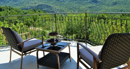 Ferienwohnung Staciun 04 ~ Im Dorf Limljani gelegen