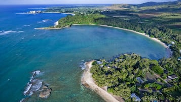 Solstolar och strandhanddukar