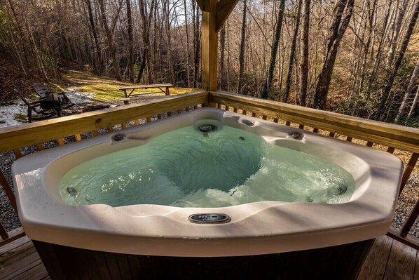 Bain à remous extérieur