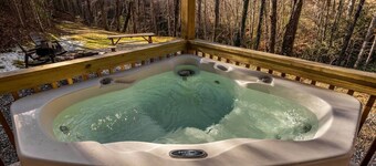 Glamping in a 1965 Vintage Camper!