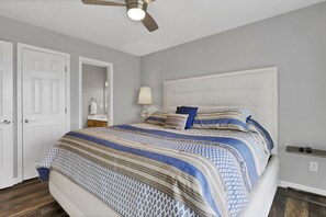 4 Schlafzimmer, Bügeleisen/Bügelbrett, kostenloses WLAN, Bettwäsche