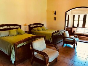 Room, Multiple Beds, Non Smoking