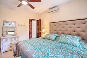1 habitación, tabla de planchar con plancha, internet y ropa de cama 