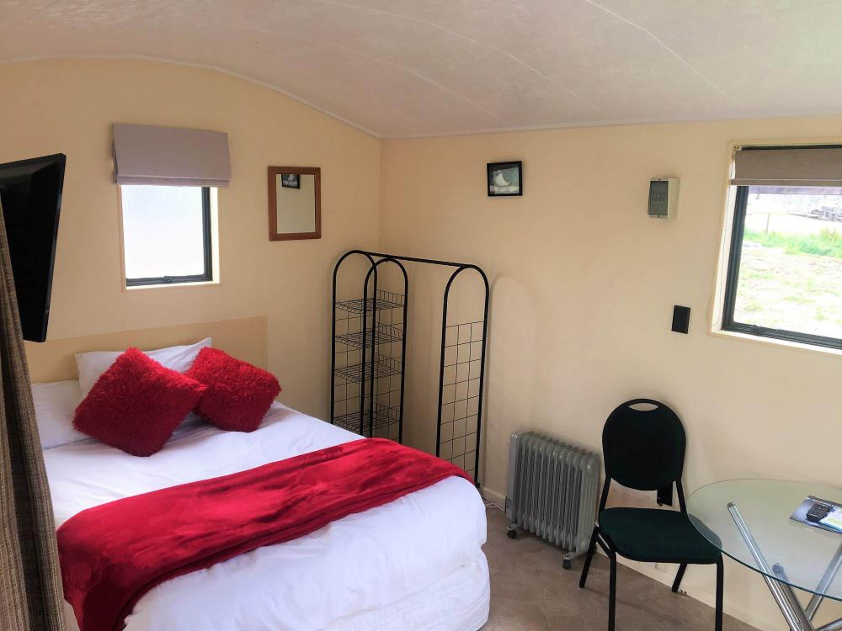 Ensuite Unit 