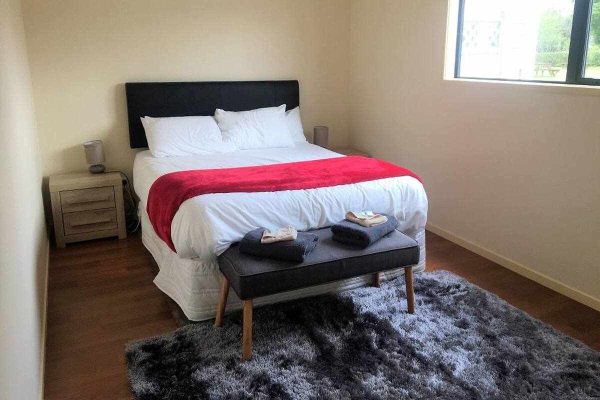 Two Bedroom Motel Unit  | Free WiFi, individually decorated, individually furnished, bed sheets