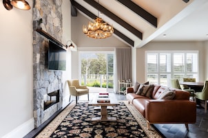 Grand Villa, 1 King Bed, Fireplace, Mountain View | Living area | Fireplace, stereo