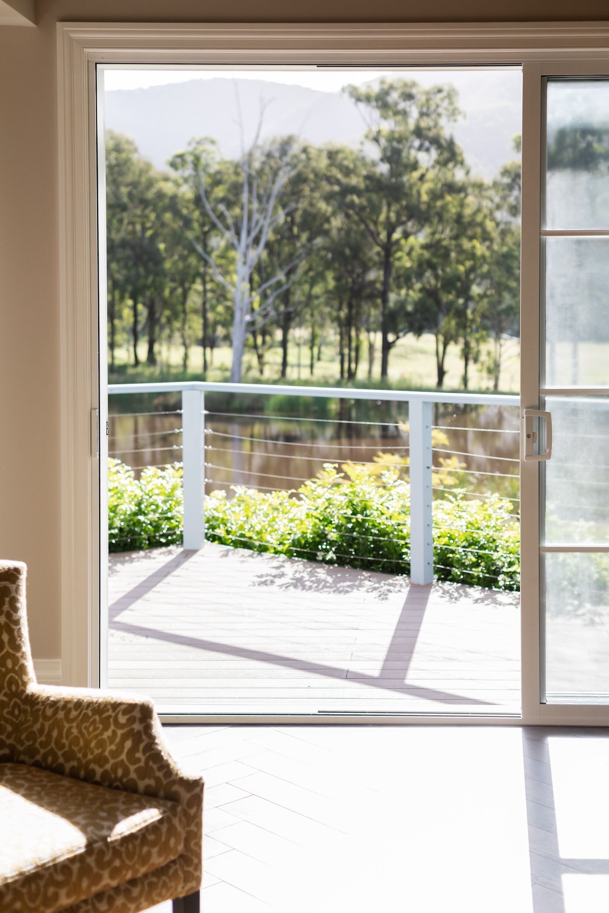 Grand Villa, 1 Katil Raja (King), Fireplace, Lake View | Teres/patio